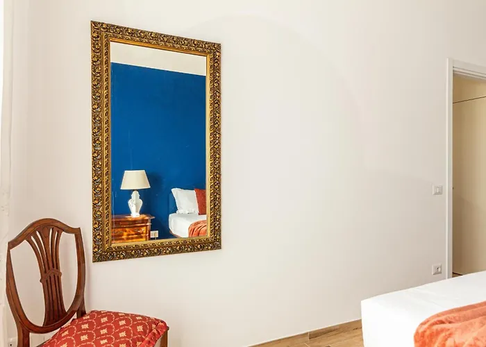 Bluhouse Apartment